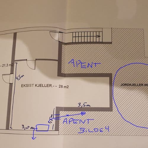 Montere fastmontert avfukter i kjeller