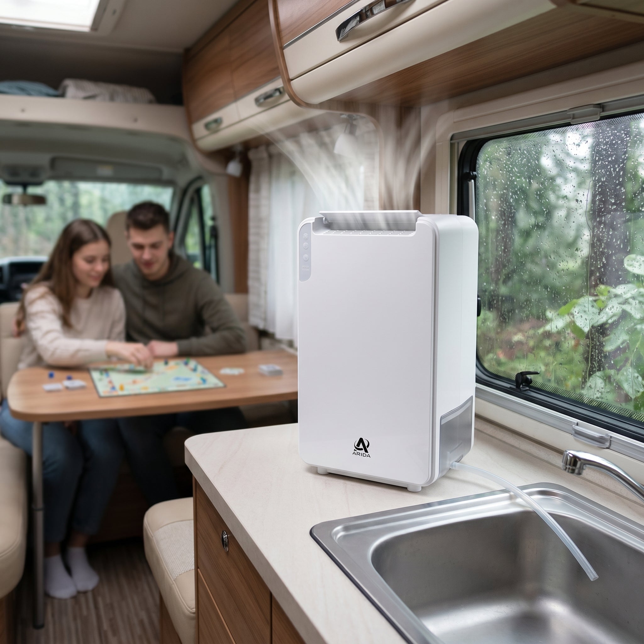 Arida Stavern liten avfukter med WiFi for bobil og camping