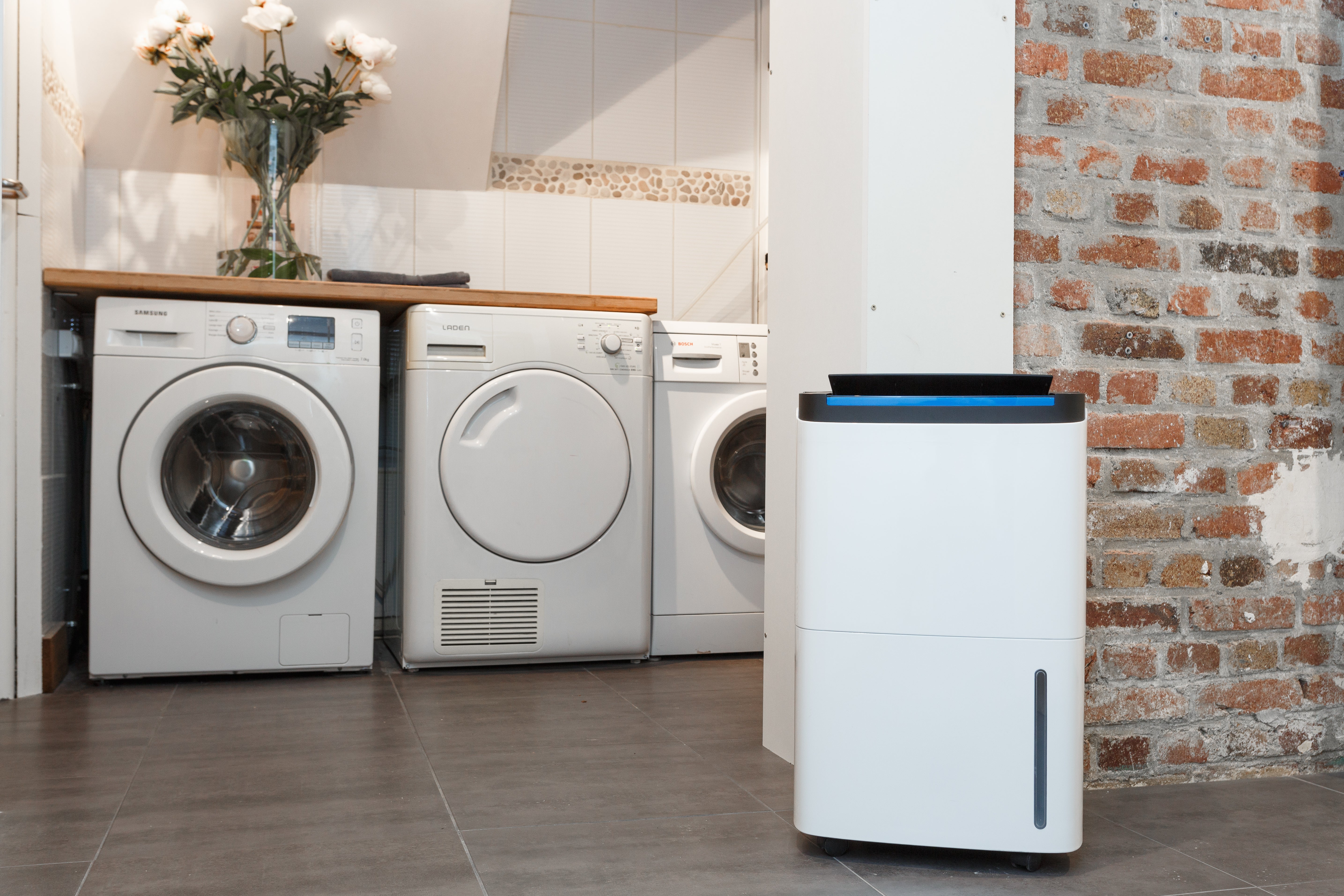 stor avfukter vaskerom